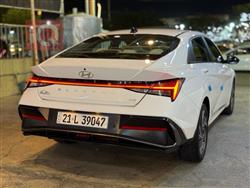 هیوندای ئەلەنترا